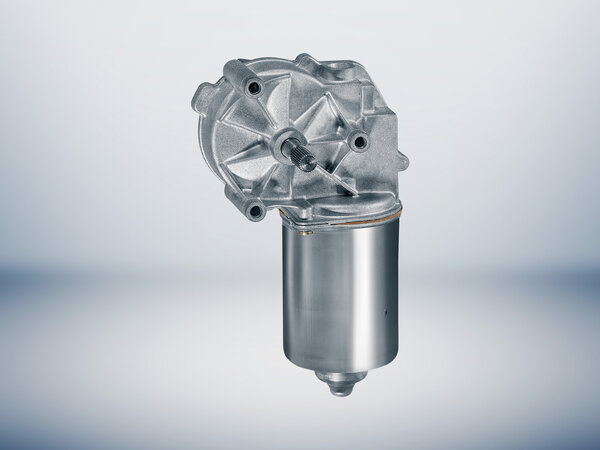 DC motors with gearboxes for industrial applications